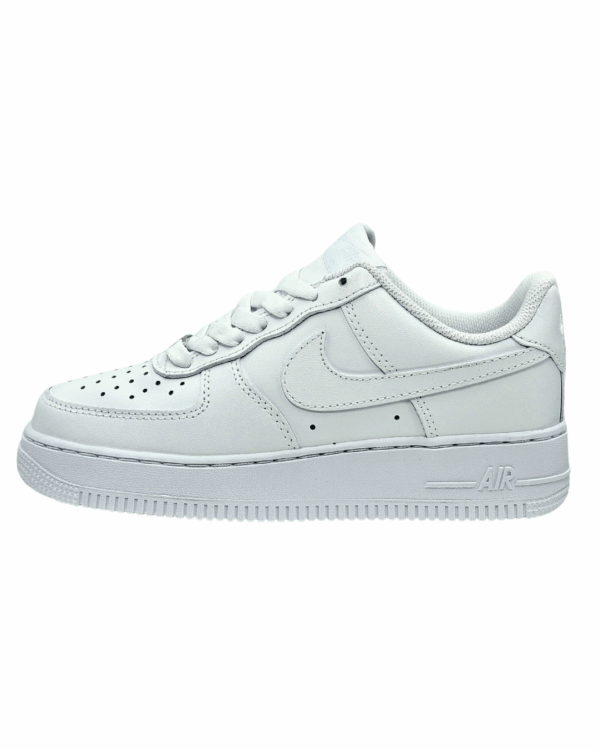TENIS NIKE AIR FORCE 1'07 - Imagen 4