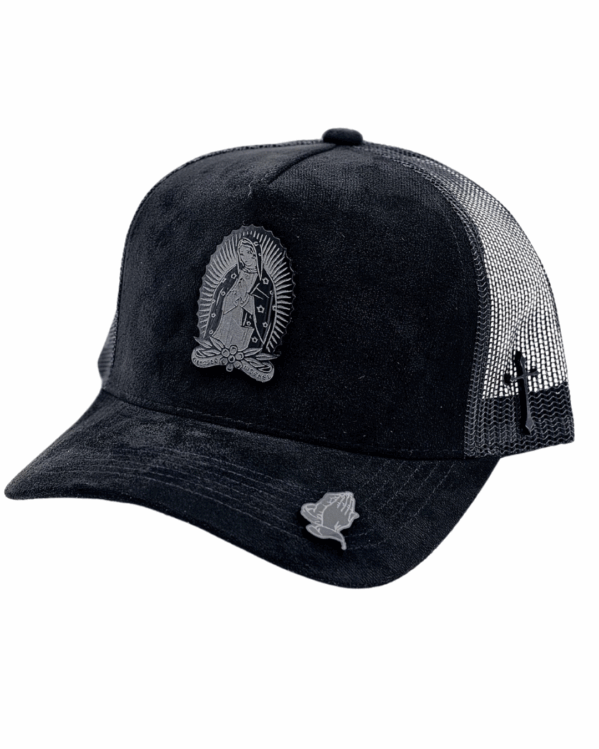 GORRA CON PLACAS
