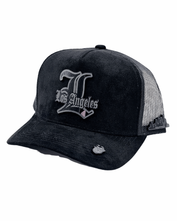 GORRA CON PLACAS