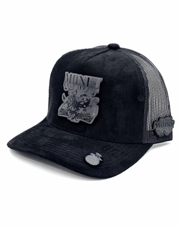 GORRA CON PLACAS