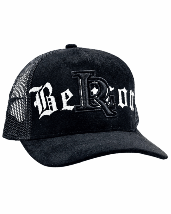 GORRA SEMICURVA