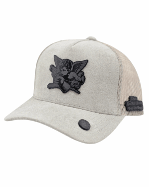 GORRA CON PLACAS